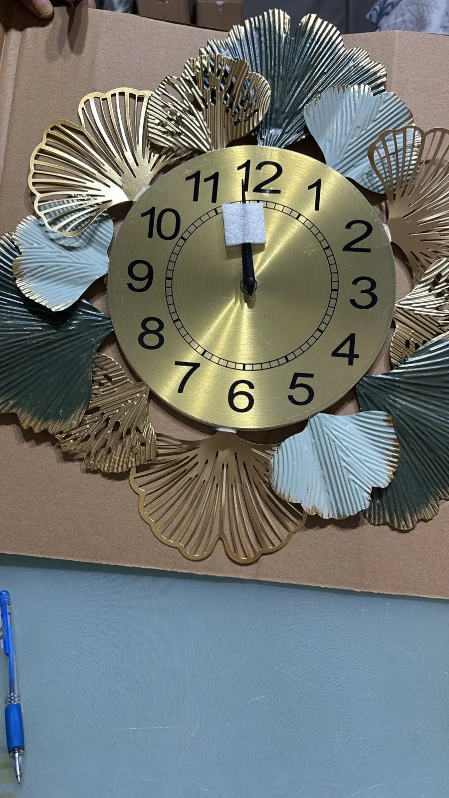 Luxury Metal Wall Clock – Golden & Teal Leaf Design Sparkles