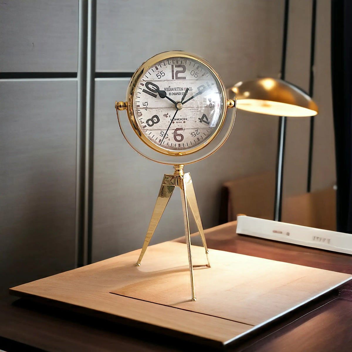 Stand  Clock Sparkles